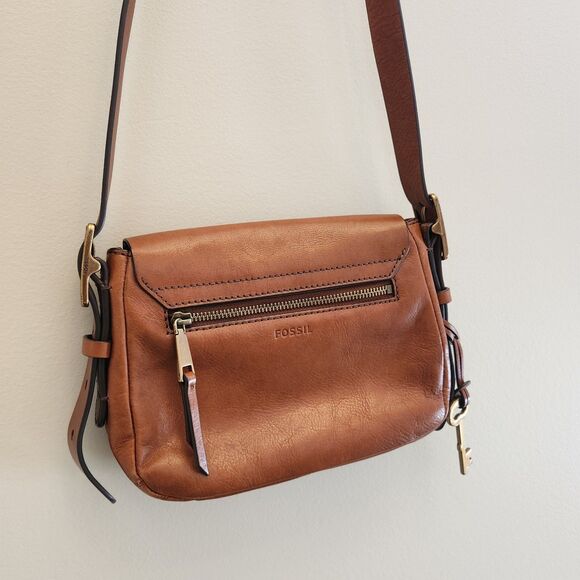 FOSSIL Harper Brown Leather Flap Crossbody Messenger Classic Bag Key Adjustable - Picture 2 of 14
